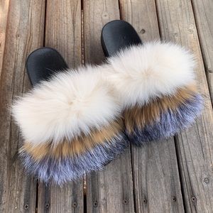 Multicolor Fur Slipper